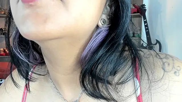 MirandaHaguen online show from March 8, 2026, 2:04 am