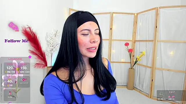 Silvanna-Moree online show from September 15, 2025, 7:58 pm