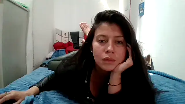 sandyquinnxx online show from February 5, 2025, 3:42 pm