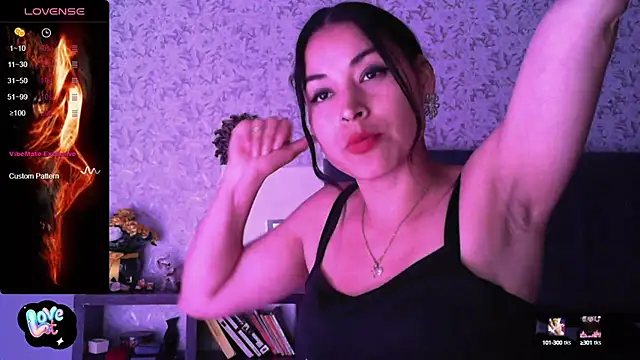 Snapshot of Sweet-Angie chatting on January 31, 2025, 12:06 am Sweet-Angie online show from January 31, 2025, 12:06 am