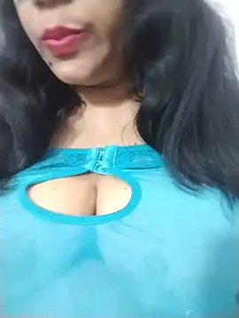 Snapshot of tharu_sweet chatting on May 27, 2026, 4:26 pm tharu sweet online show from May 27, 2026, 4:26 pm