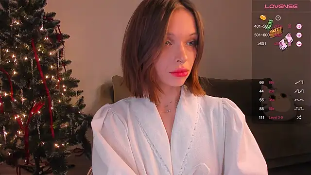 Snapshot of Kossie_ chatting on December 4, 2024, 3:10 pm Kossie online show from December 4, 2024, 3:10 pm