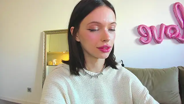 Snapshot of Kossie_ chatting on March 21, 2025, 2:18 pm Kossie online show from March 21, 2025, 2:18 pm