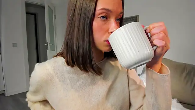 Snapshot of Kossie_ chatting on November 28, 2025, 11:29 pm Kossie online show from November 28, 2025, 11:29 pm