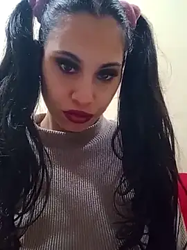 molymeneses online show from June 17, 2026, 5:47 pm