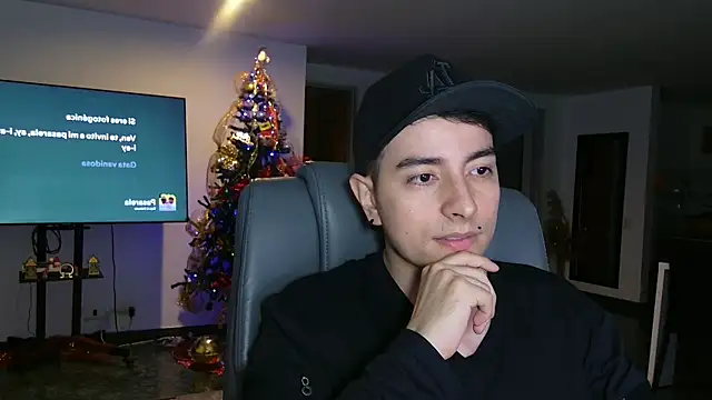 Snapshot of Jhoan_saenz chatting on November 29, 2025, 1:19 am Jhoan saenz online show from November 29, 2025, 1:19 am