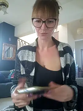 MissMialicious online show from February 28, 2025, 2:53 pm