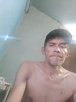 Snapshot of MarsWood chatting on September 12, 2025, 11:26 pm MarsWood online show from September 12, 2025, 11:26 pm