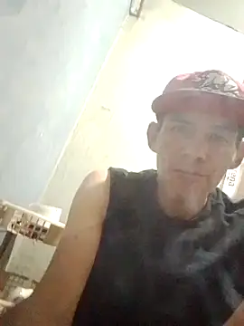 Snapshot of MarsWood chatting on November 2, 2025, 6:49 am MarsWood online show from November 2, 2025, 6:49 am