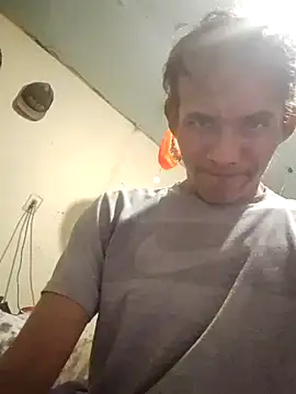 Snapshot of MarsWood chatting on November 5, 2025, 4:18 pm MarsWood online show from November 5, 2025, 4:18 pm