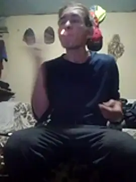 Snapshot of MarsWood chatting on November 18, 2025, 8:02 pm MarsWood online show from November 18, 2025, 8:02 pm