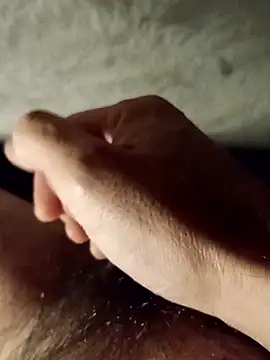 flymetothemoon1986 online show from March 15, 2026, 2:56 pm