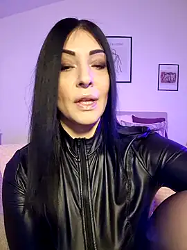 AryaSummersReal online show from February 21, 2025, 8:40 am