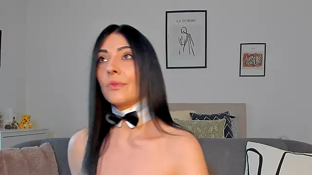 AryaSummersReal online show from March 19, 2025, 8:34 am