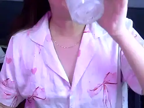 Bee 2k online show from April 18, 2026, 4:38 am