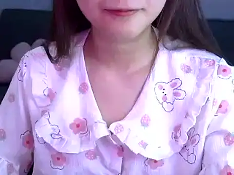 Bee 2k online show from July 25, 2026, 4:21 am