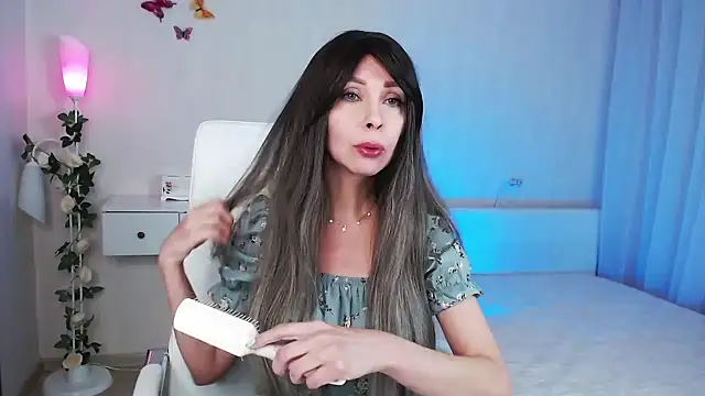 wendifoste online show from December 9, 2024, 7:18 pm