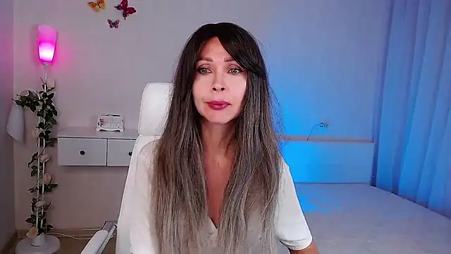 wendifoste online show from October 9, 2025, 5:11 pm