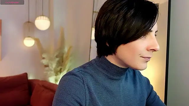 LorenDaze online show from February 16, 2026, 1:40 pm