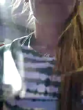 eatmeplease44 online show from March 11, 2025, 6:21 am