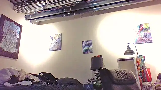 eatmeplease44 online show from November 24, 2025, 7:02 pm