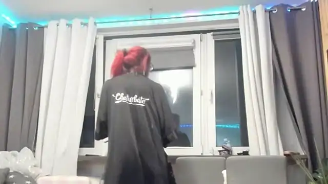 tamarapervert online show from November 28, 2025, 11:07 pm