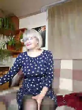 Snapshot of IrmaRose chatting on February 20, 2025, 1:19 pm IrmaRose online show from February 20, 2025, 1:19 pm