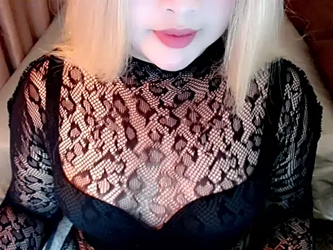 Snapshot of lovelygirlxxx chatting on May 1, 2026, 5:50 pm lovelygirlxxx online show from May 1, 2026, 5:50 pm