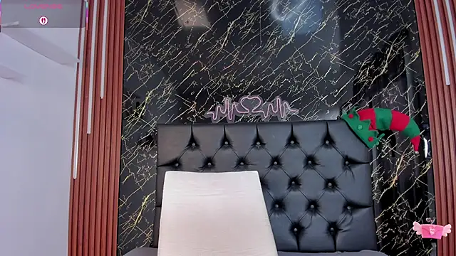 Tamara-evans online show from December 1, 2025, 7:08 pm