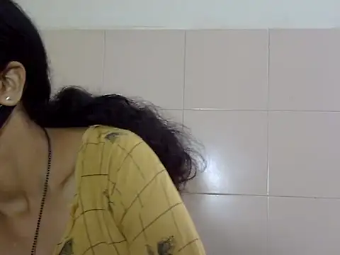 Indian Horny Wife online show from September 18, 2025, 7:54 am