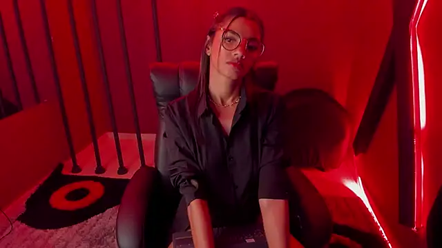 liagirl cute online show from January 26, 2025, 5:45 am