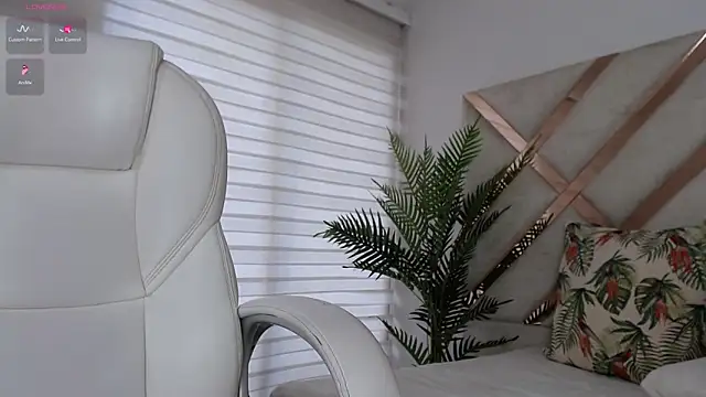 kimara lion online show from January 11, 2025, 12:40 pm