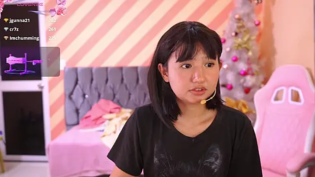 Pinkie Princes online show from December 20, 2024, 5:04 am