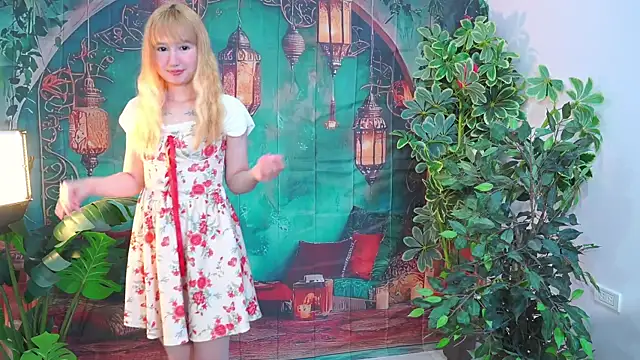 Pinkie Princes online show from November 2, 2025, 7:38 pm