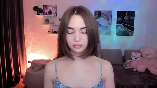 aPieceOfJoy online show from April 13, 2026, 6:08 am