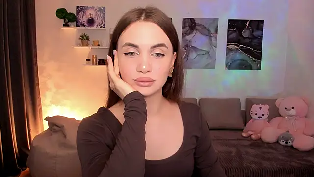 aPieceOfJoy online show from April 18, 2026, 3:32 am