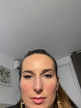 Thescorpionfr online show from January 13, 2025, 8:04 pm