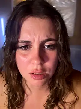 Samantha official online show from October 7, 2025, 8:06 pm