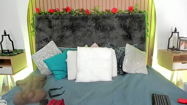 Karlagonzales  online show from March 12, 2026, 7:20 pm