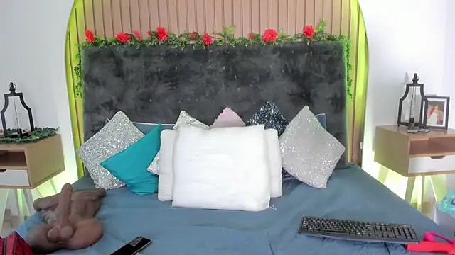 Karlagonzales  online show from March 13, 2026, 6:36 pm