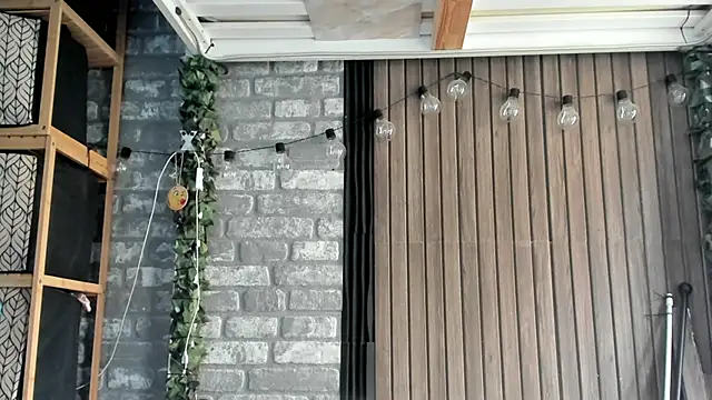 karo123421 online show from September 29, 2025, 7:02 am