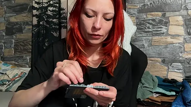 Snapshot of karo123421 chatting on April 4, 2026, 7:33 pm karo123421 online show from April 4, 2026, 7:33 pm