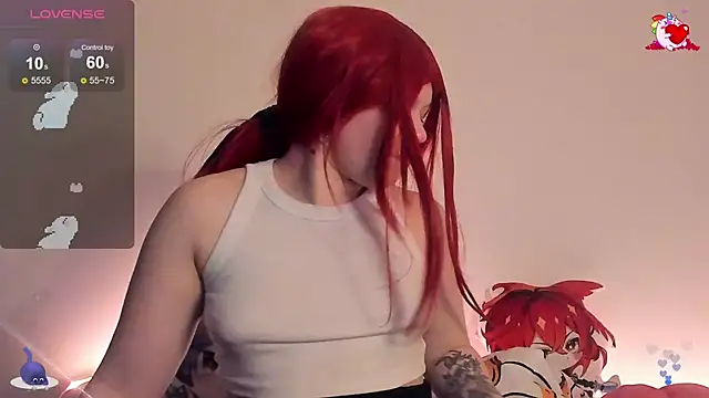 Snapshot of SueNiceeeee chatting on February 13, 2025, 5:11 pm SueNiceeeee online show from February 13, 2025, 5:11 pm