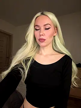 xDinnax online show from October 5, 2025, 2:48 pm