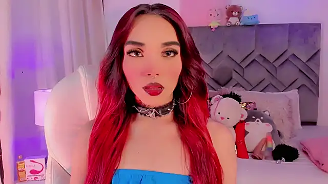 LeyXandrabraz online show from December 13, 2024, 7:10 pm