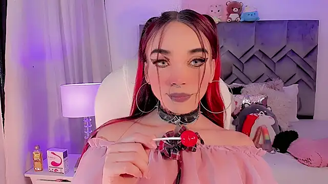 LeyXandrabraz online show from December 14, 2024, 8:40 pm