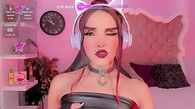 LeyXandrabraz online show from October 7, 2025, 7:55 pm