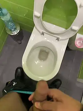 Snapshot of hasoo766 chatting on March 9, 2025, 4:22 pm hasoo766 online show from March 9, 2025, 4:22 pm