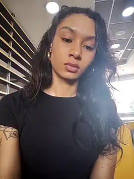 Leaberry online show from December 16, 2025, 3:50 pm