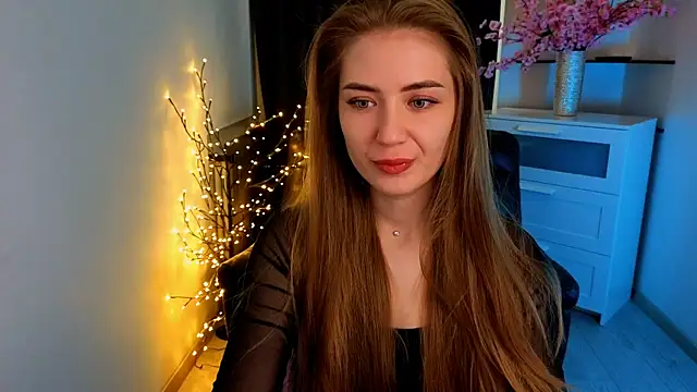 Adelyna Bird online show from April 12, 2026, 6:29 am